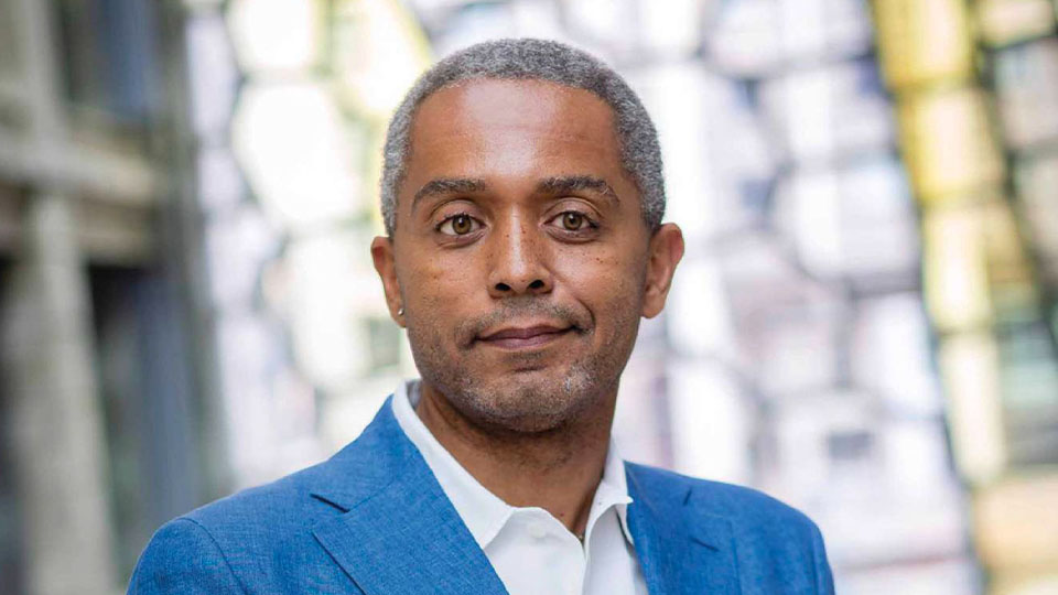 Mutualisme : bâtir un avenir solidaire – Entretien avec Éric Chenut, président de la Mutualité française